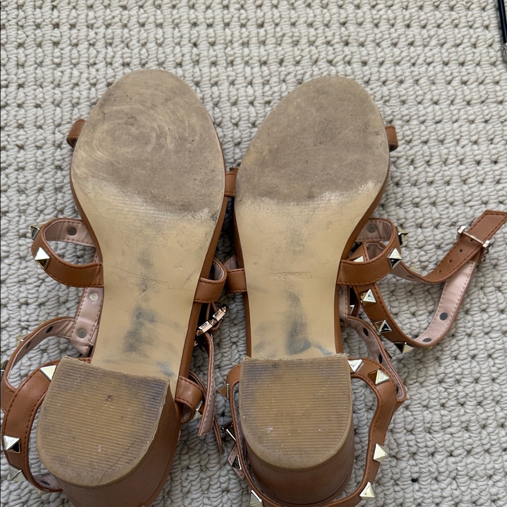 Leather Tan Studded Gladiator Heel Sandals sz 8 - Picture 7 of 7